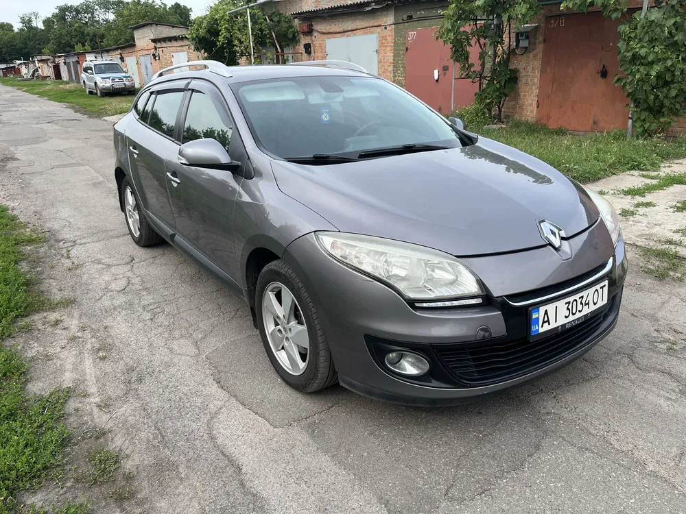 Фото 2012 Renault Megane