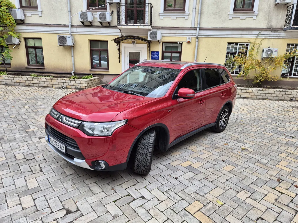 Фото 2014 Mitsubishi Outlander