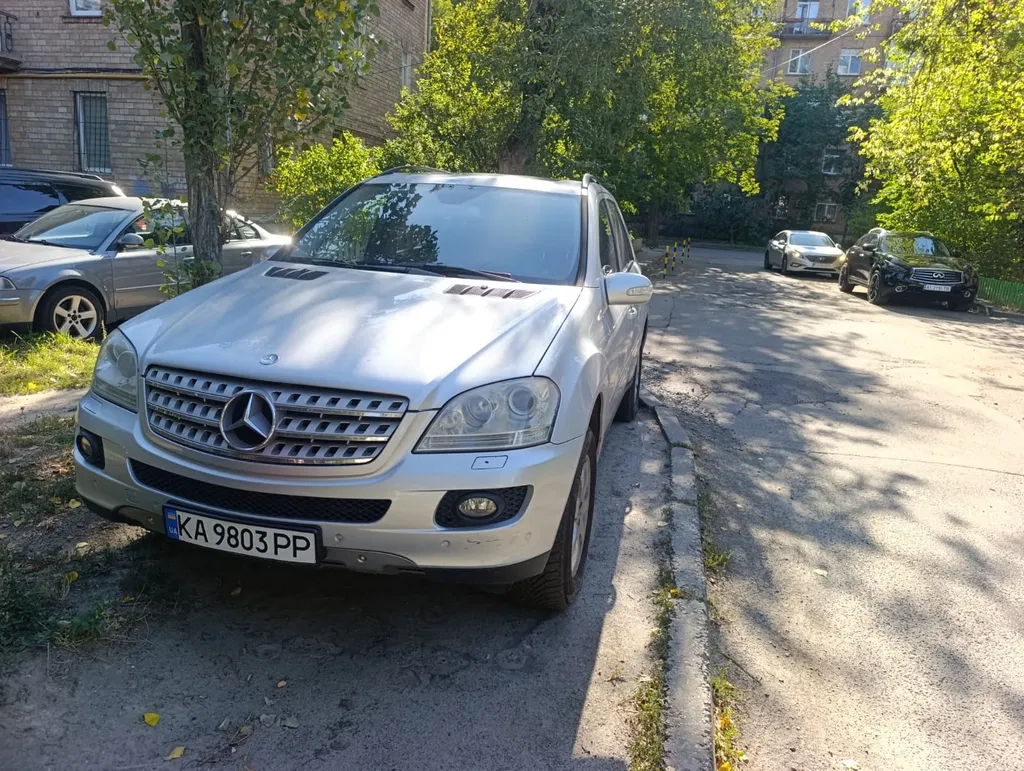 Фото 2006 Mercedes-Benz 280