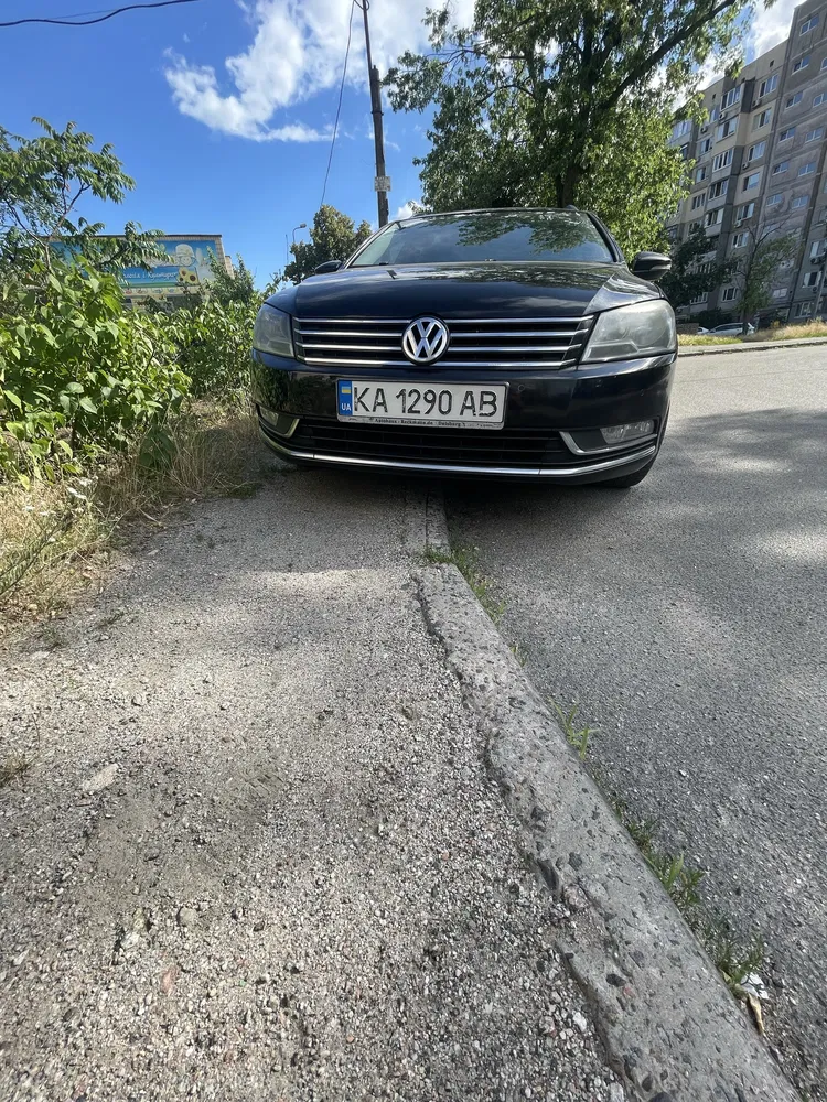 Фото 2013 Volkswagen Passat Variant