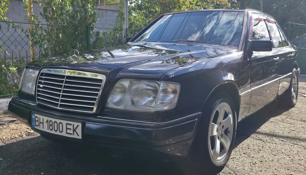 Фото 1995 Mercedes-Benz E серия