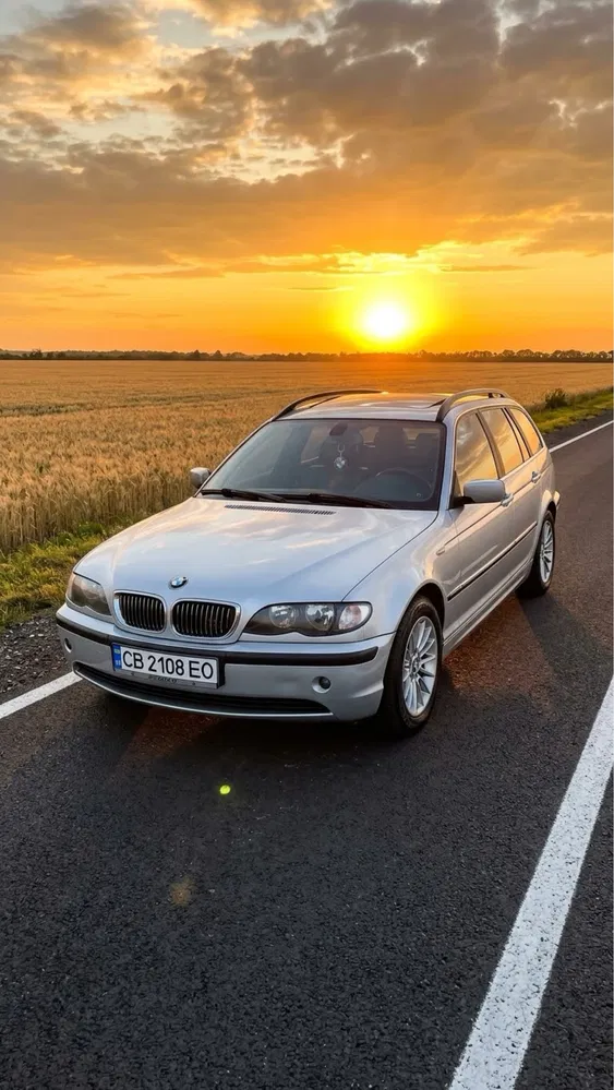 Фото 2004 BMW 3 серія