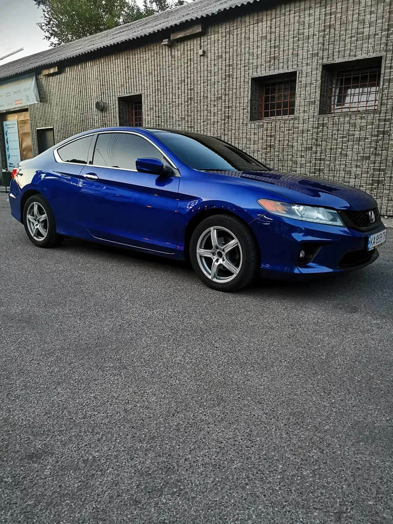 Фото 2013 Honda Accord
