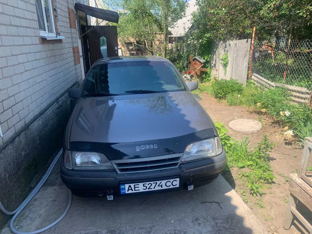 Фото 1988 Opel Omega