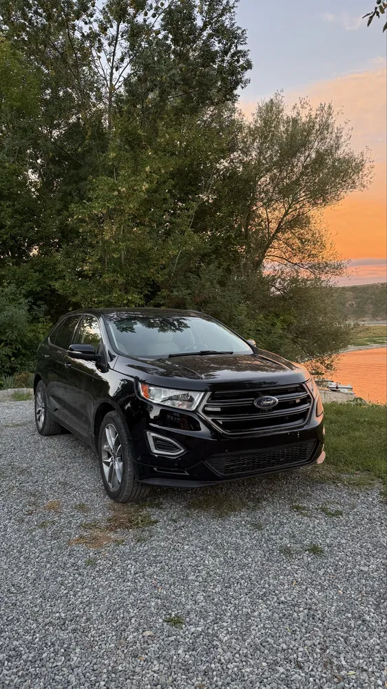 Фото 2016 Ford Edge