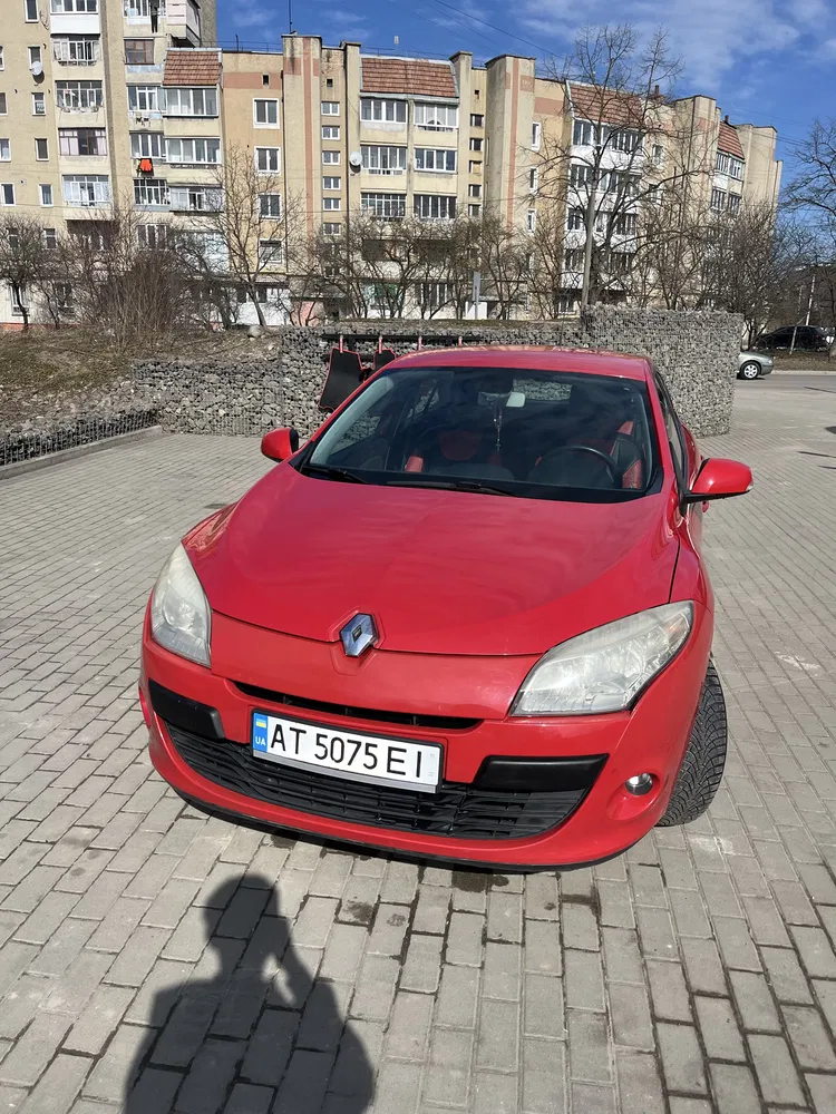 Фото 2009 Renault Megane