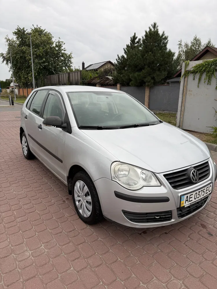 Фото 2008 Volkswagen Polo