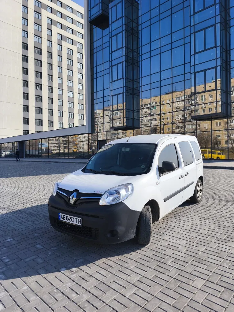 Фото 2014 Renault Kangoo Passenger