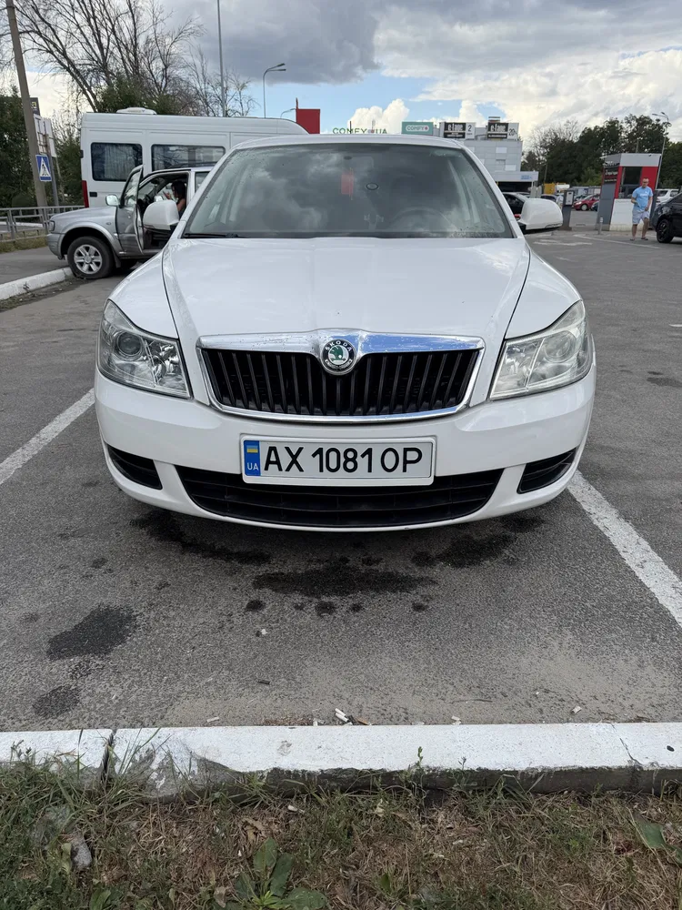 Фото 2011 Skoda Octavia