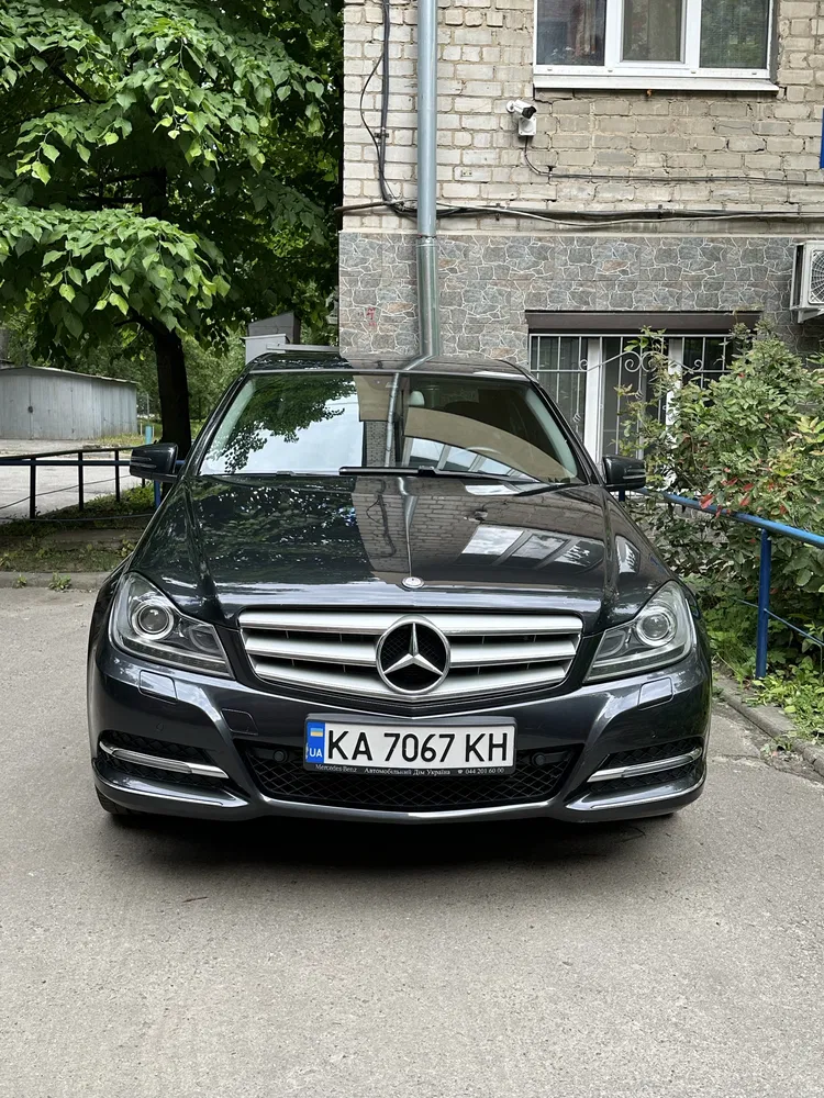 Фото 2012 Mercedes-Benz C серия