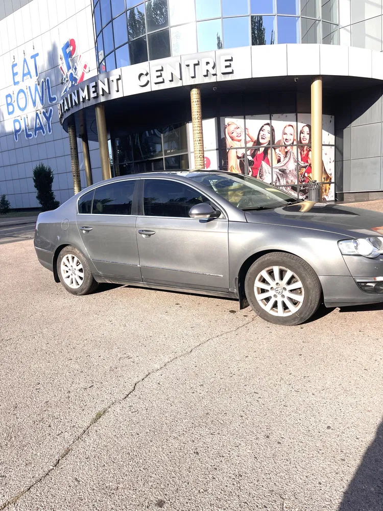 Фото 2007 Volkswagen Passat Sedan