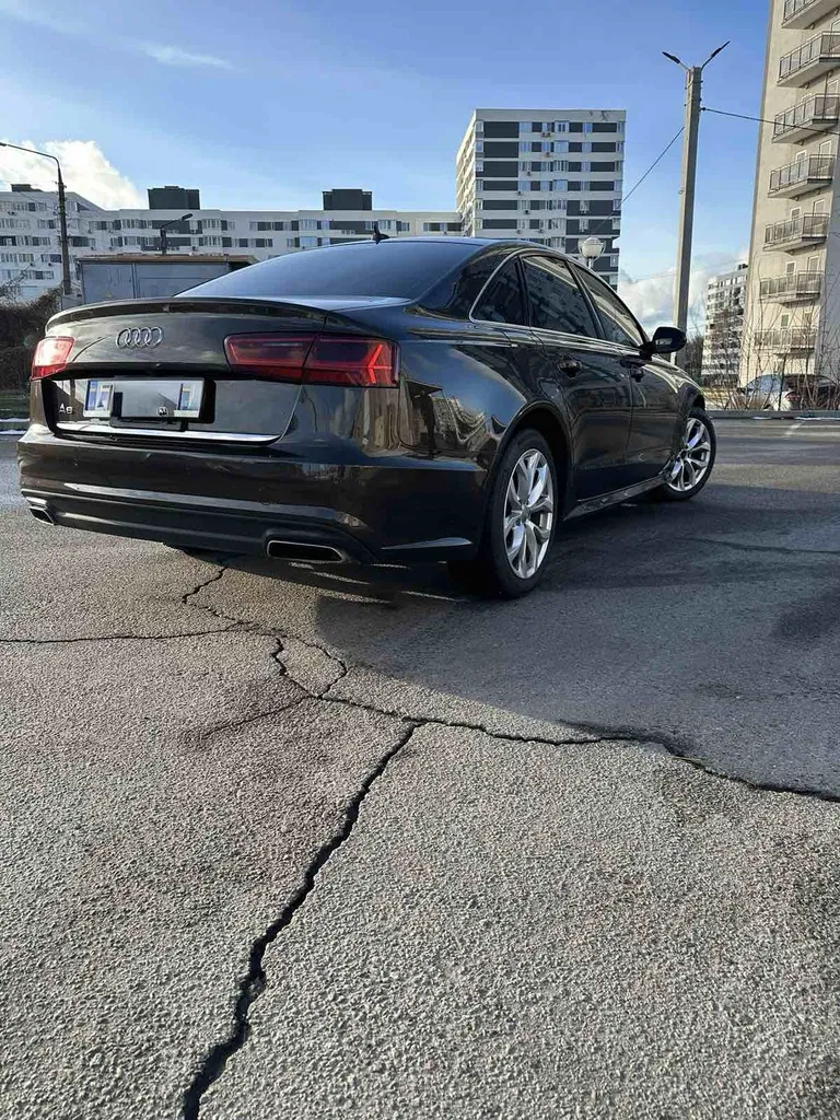 Фото 2017 Audi A6