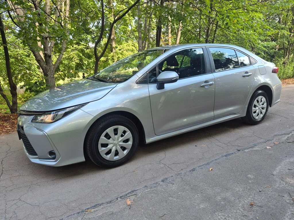 Фото 2022 Toyota Corolla