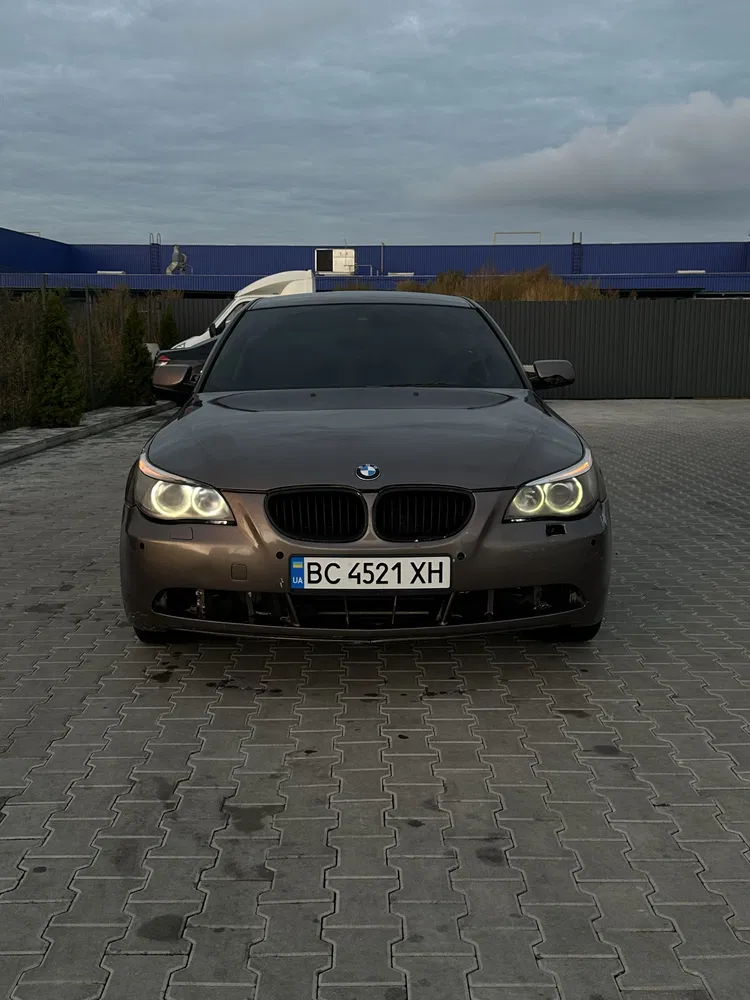 Фото 2005 BMW 5 серія