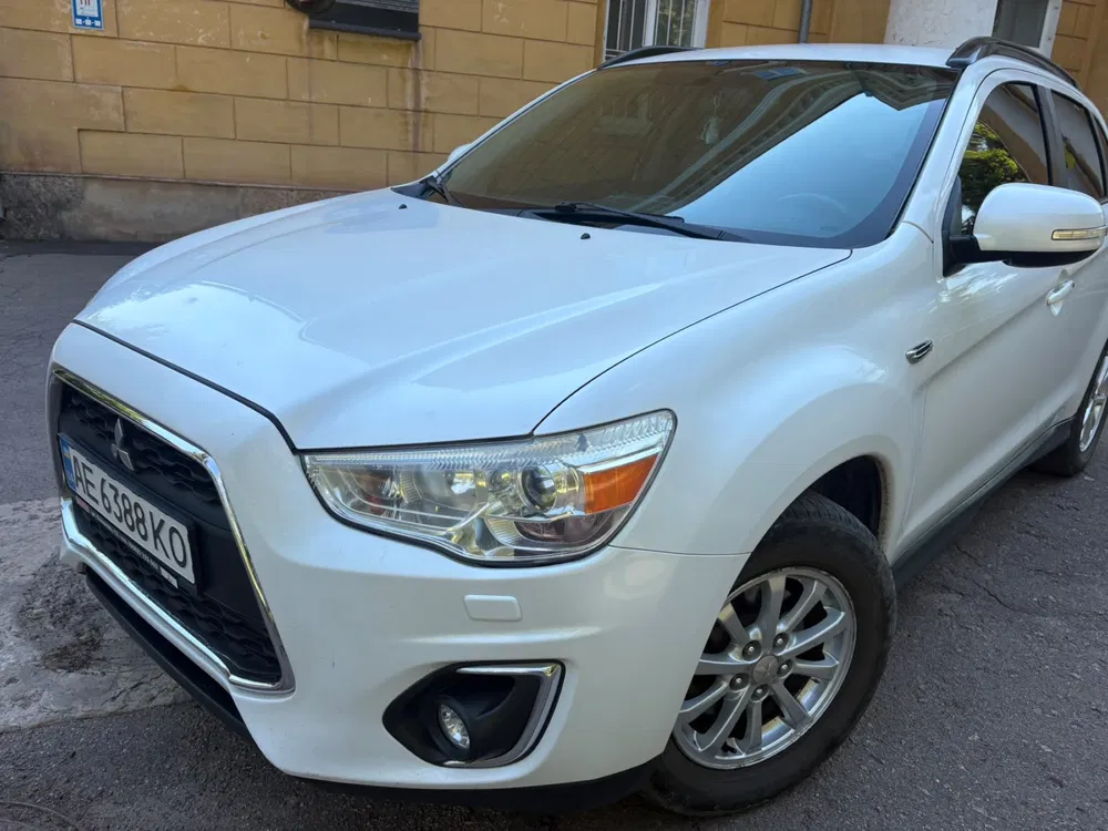 Фото 2013 Mitsubishi ASX