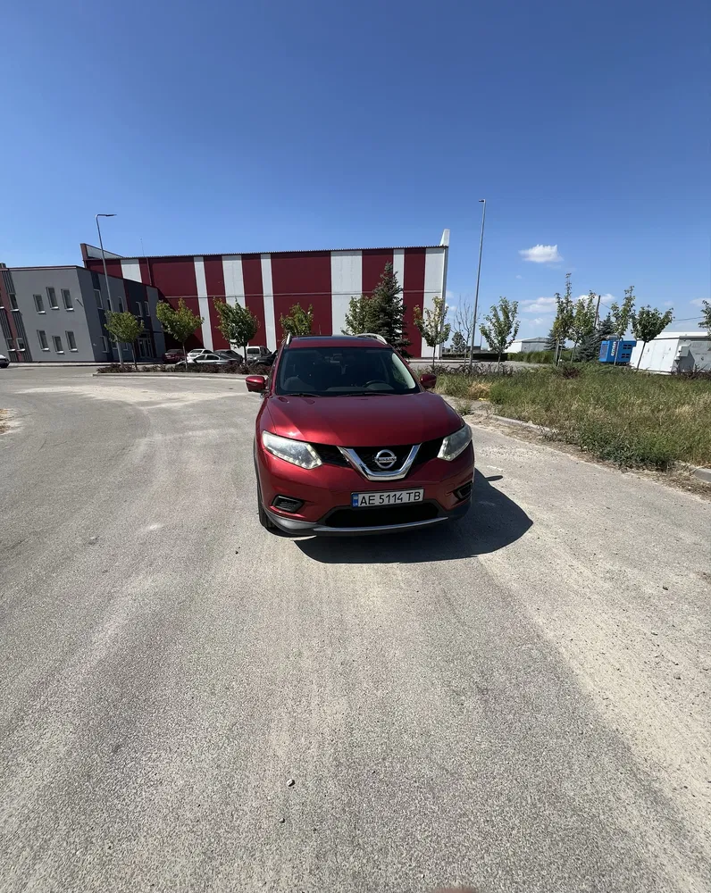 Фото 2016 Nissan Rogue