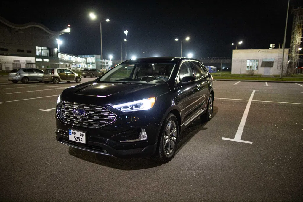 Фото 2019 Ford Edge