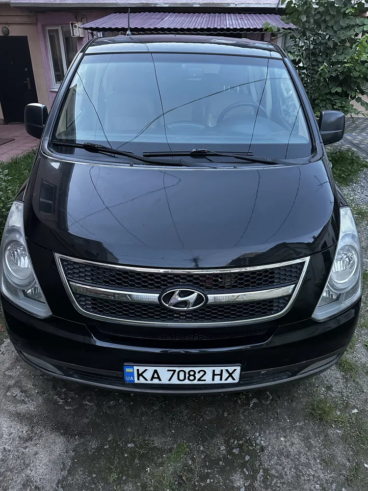 Фото 2012 Hyundai H1 (Starex)