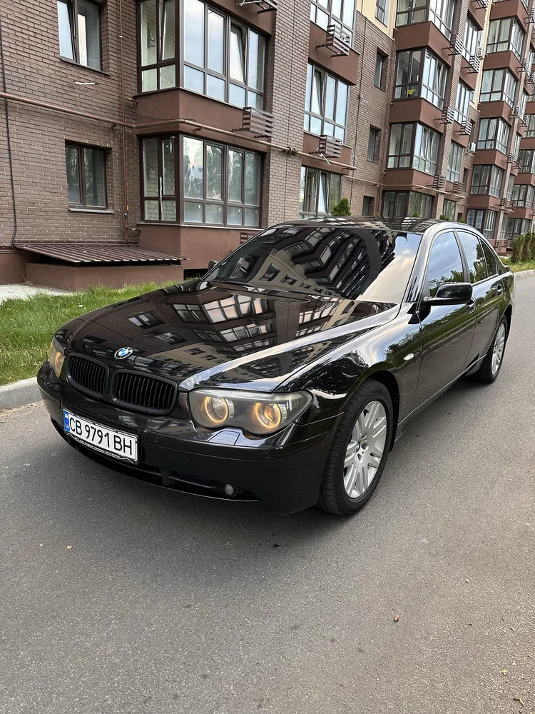 Фото 2004 BMW 7 серія
