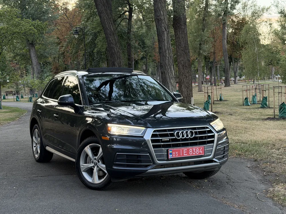 Фото 2018 Audi Q5