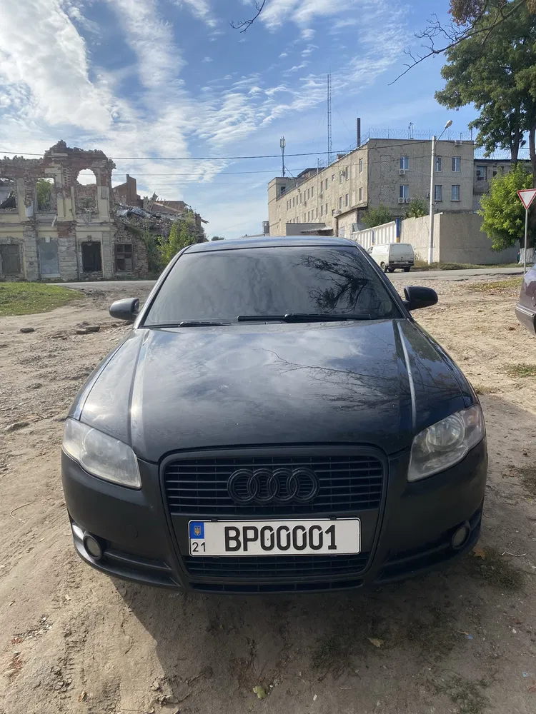 Фото 2005 Audi A4