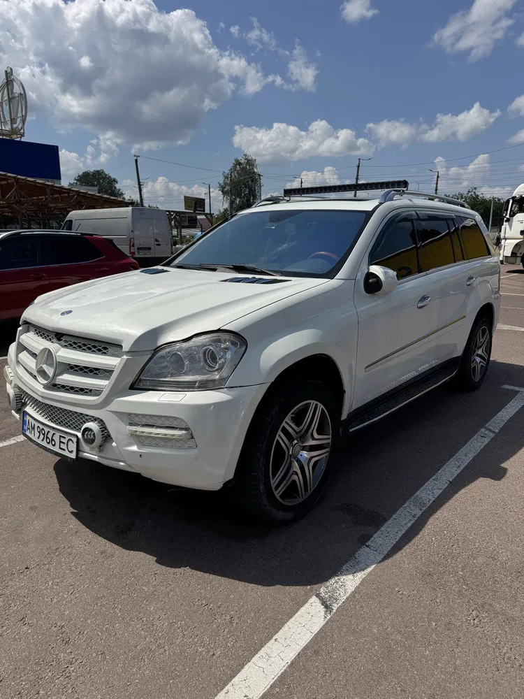 Фото 2010 Mercedes-Benz GL серия