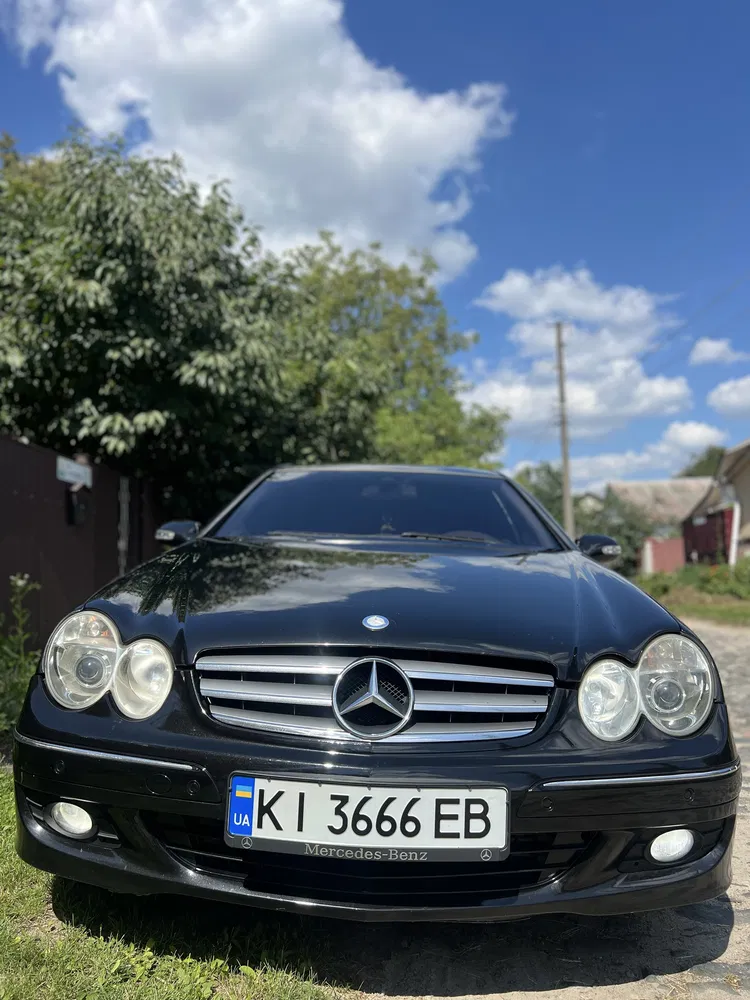 Фото 2005 Mercedes-Benz CLK серия