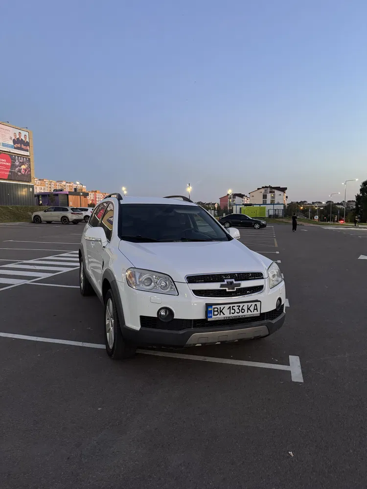 Фото 2010 Chevrolet Captiva
