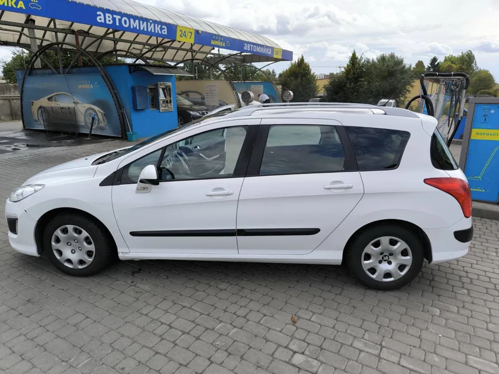 Фото 2011 Peugeot 308