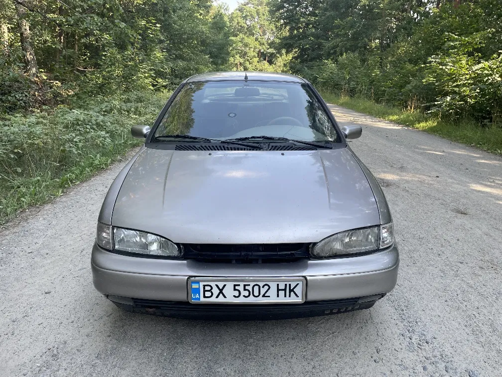 Фото 1993 Ford Mondeo