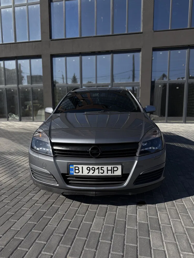 Фото 2004 Opel Astra