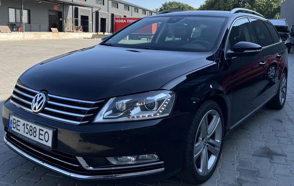 Фото 2013 Volkswagen Passat Sedan