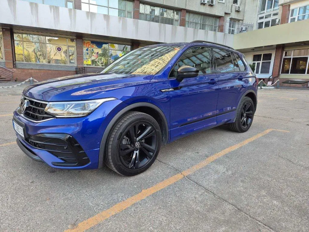 Фото 2021 Volkswagen Tiguan