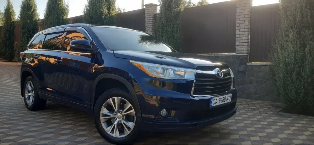 Фото 2015 Toyota Highlander