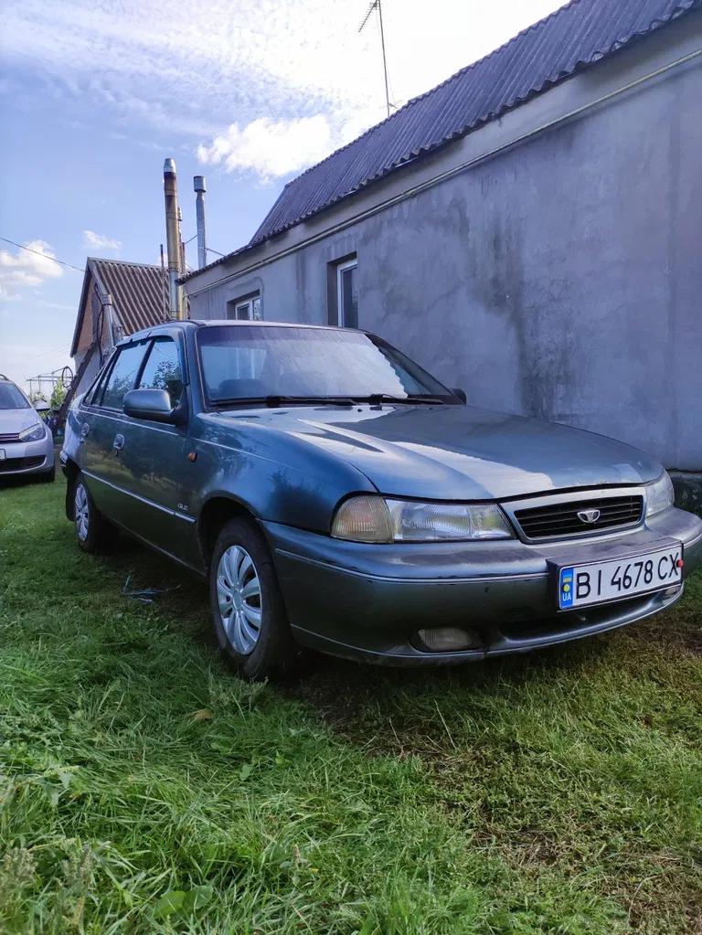 Фото 1997 Daewoo Nexia