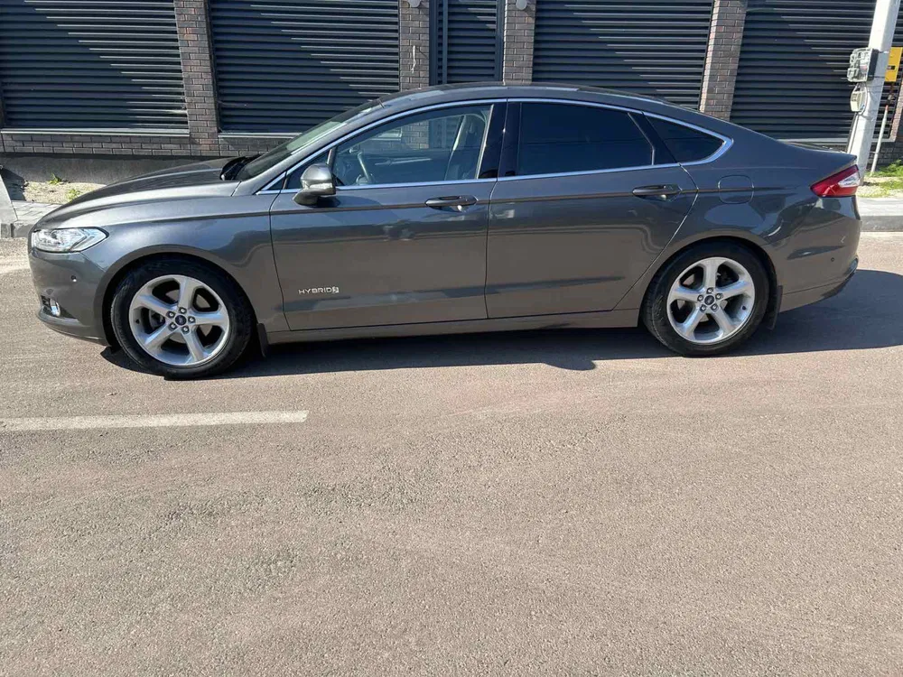 Фото 2017 Ford Mondeo