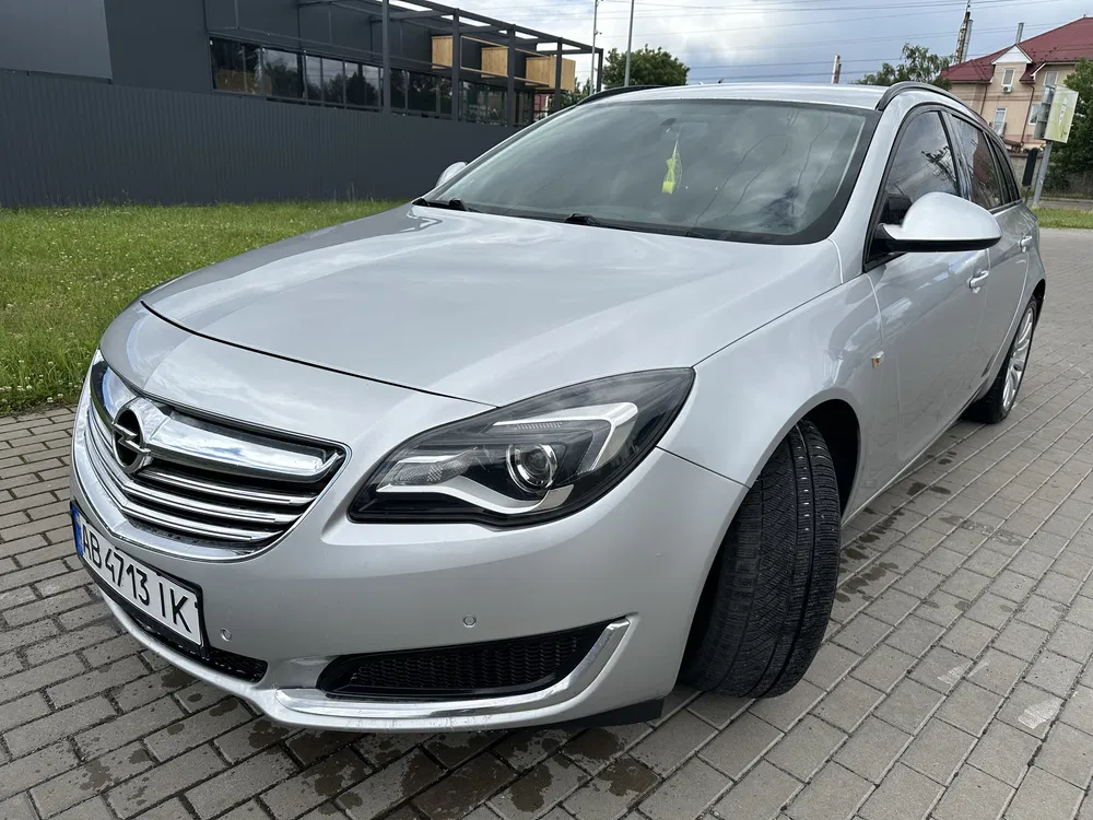 Фото 2014 Opel Insignia
