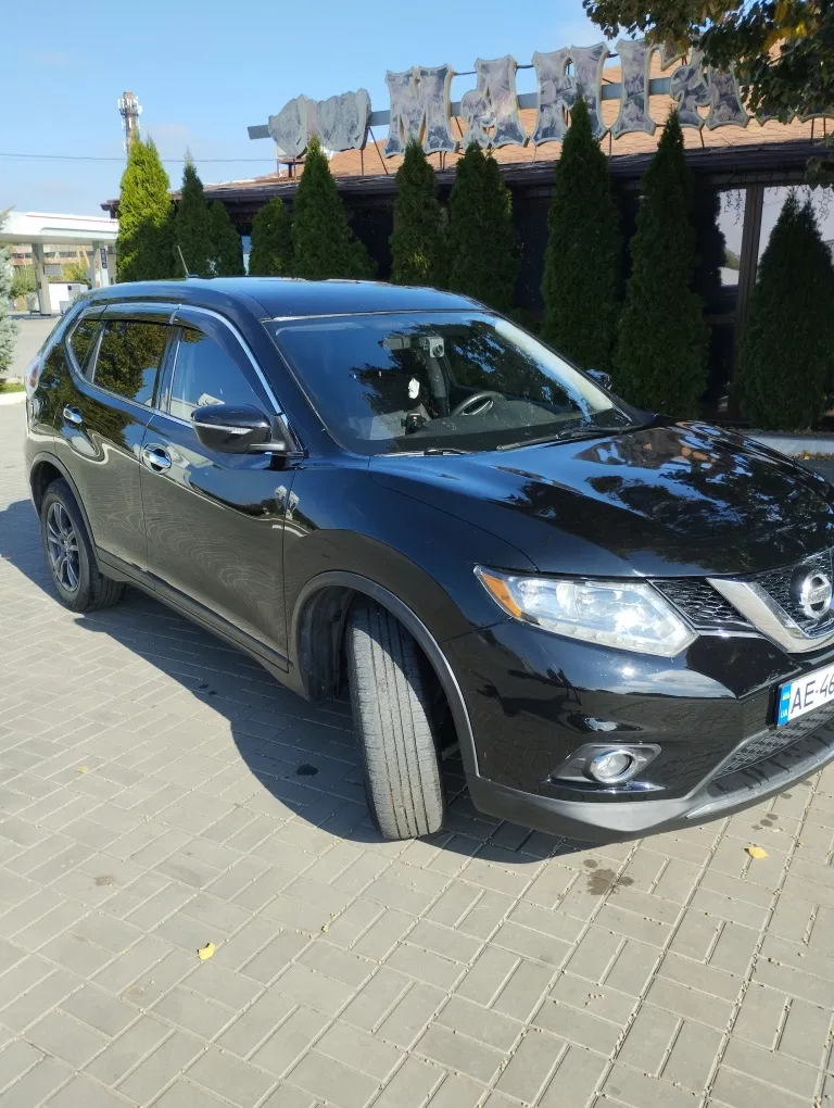 Фото 2015 Nissan Rogue