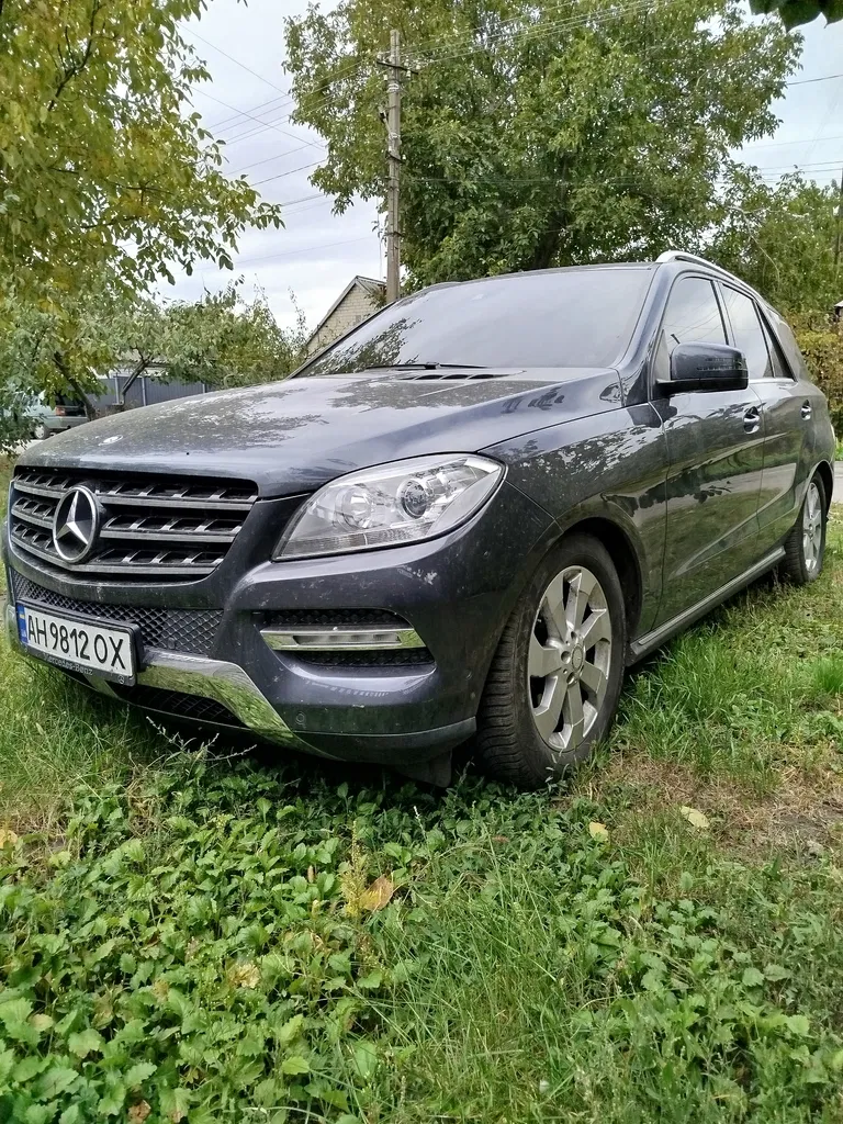 Фото 2011 Mercedes-Benz ML серия