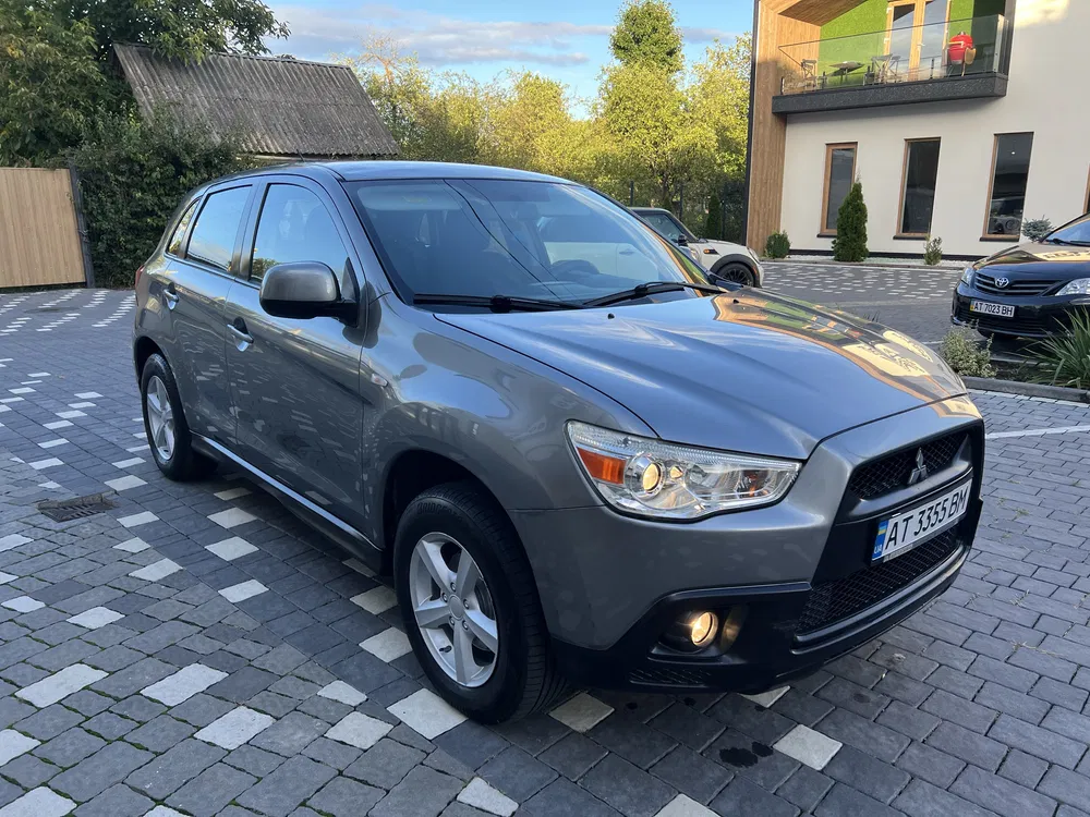 Фото 2012 Mitsubishi ASX