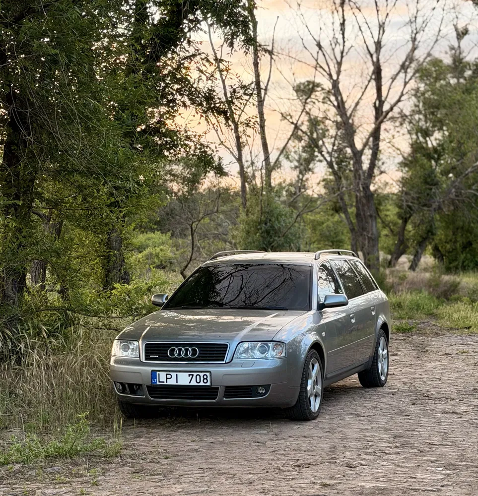 Фото 2004 Audi A6