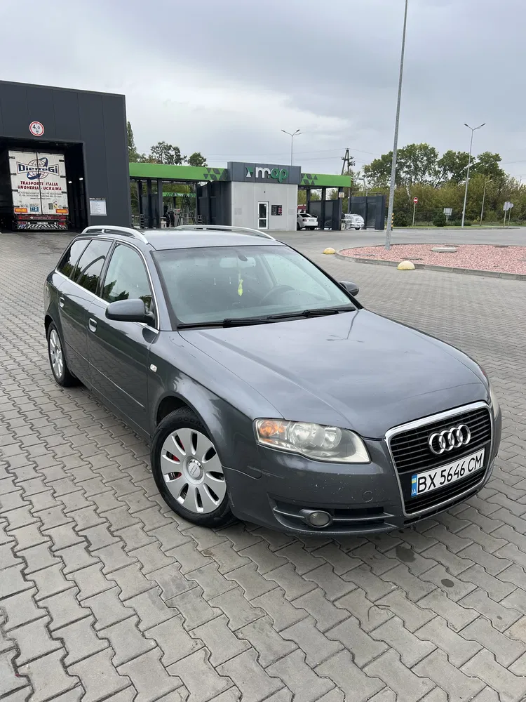 Фото 2005 Audi A4