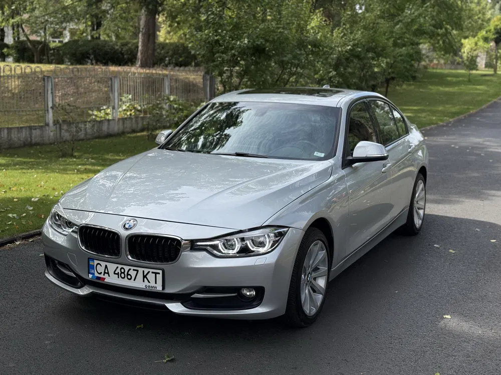 Фото 2016 BMW 3 серія