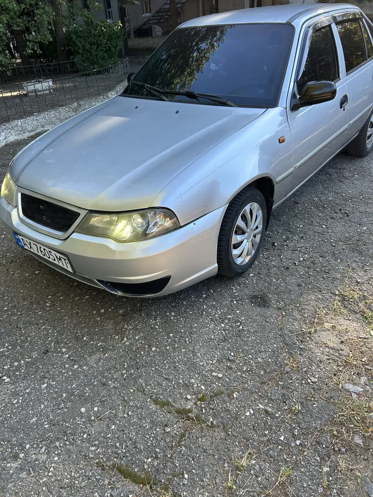 Фото 2012 Daewoo Nexia