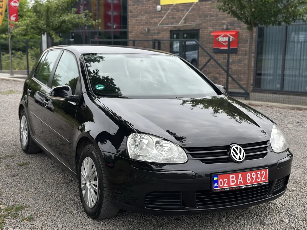 Фото 2006 Volkswagen Golf