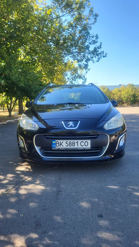 Фото 2011 Peugeot 308