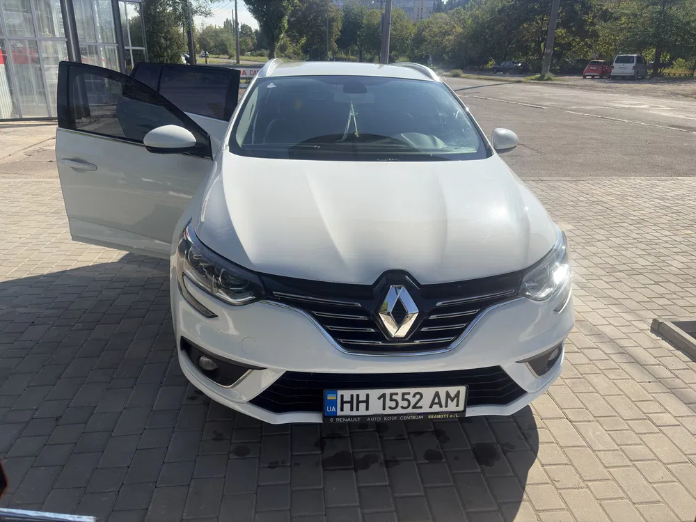 Фото 2019 Renault Megane
