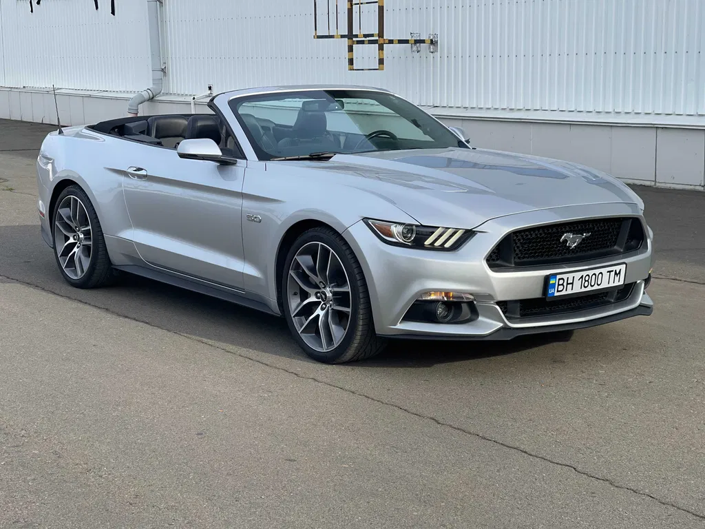 Фото 2016 Ford Mustang