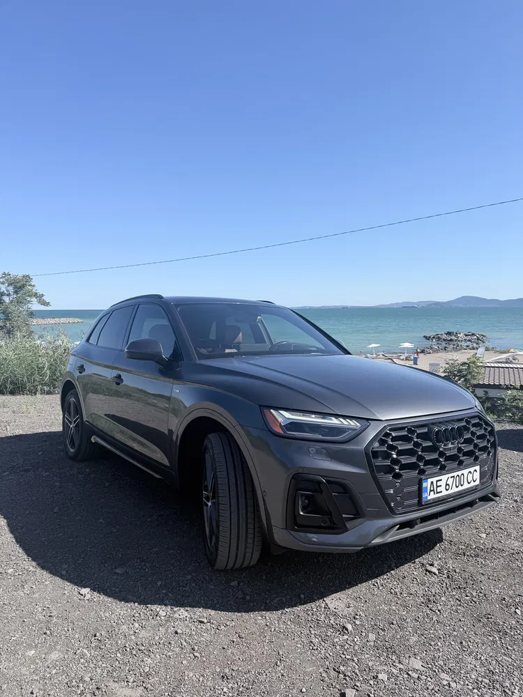 Фото 2022 Audi Q5
