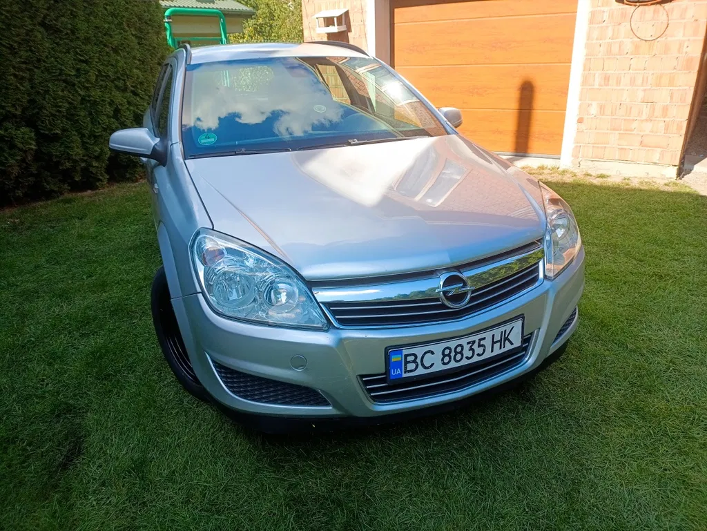Фото 2007 Opel Astra